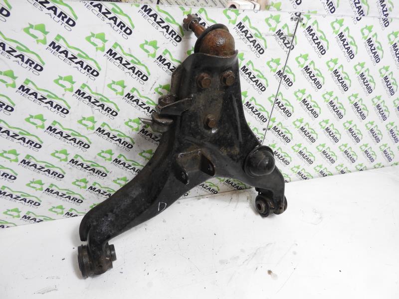 Braccio sospensione inferiore anteriore destro MITSUBISHI L 200 3 Diésel - 1
