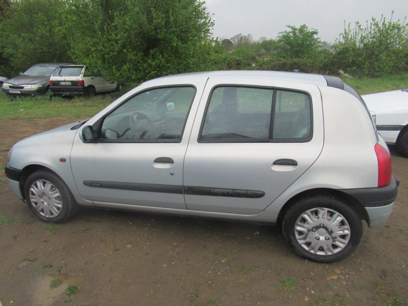 Image Plage arriere - RENAULT CLIO 2