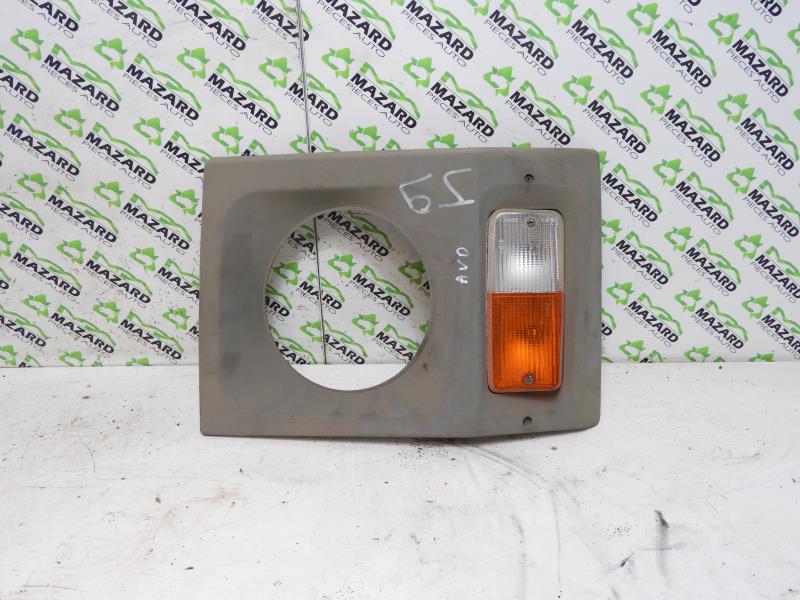 Support de phare droit (tôle) PEUGEOT J9  - 1