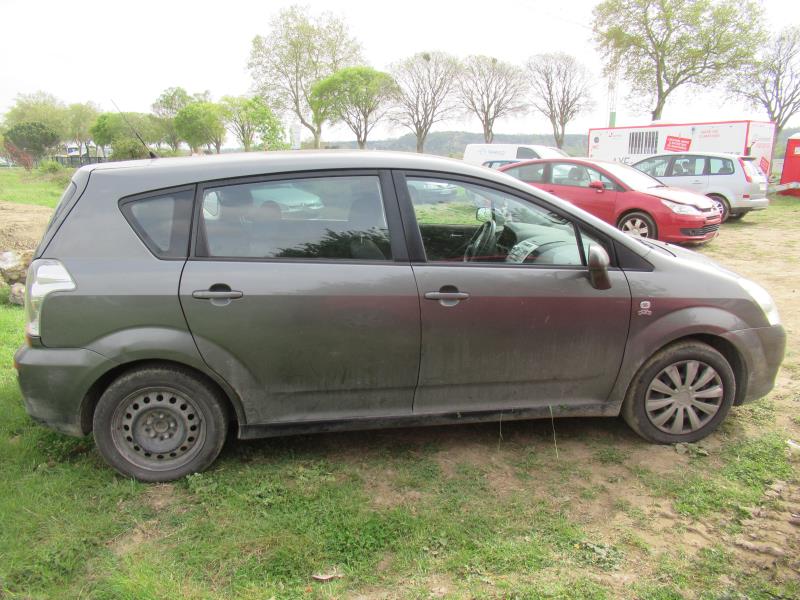 Image Renfort pare choc avant (traverse) - TOYOTA COROLLA VERSO 2