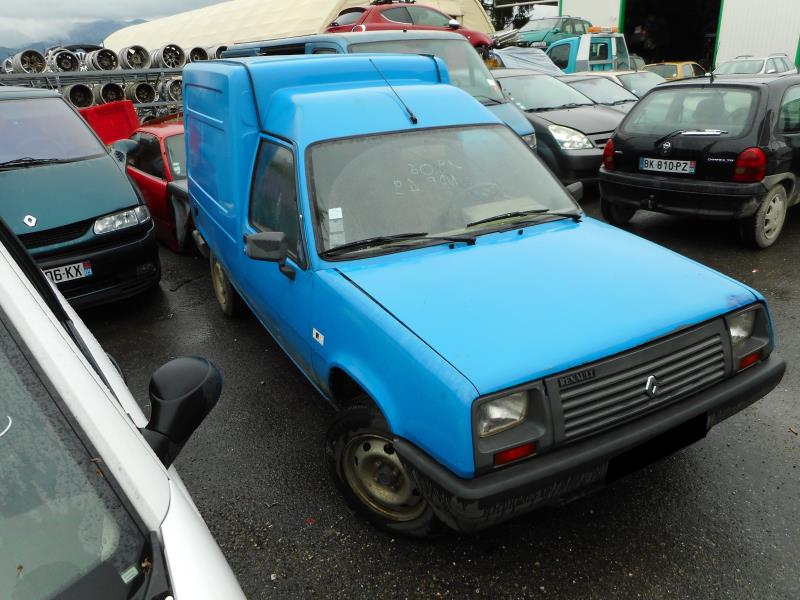 Image Feu arriere principal droit (feux) - RENAULT EXPRESS