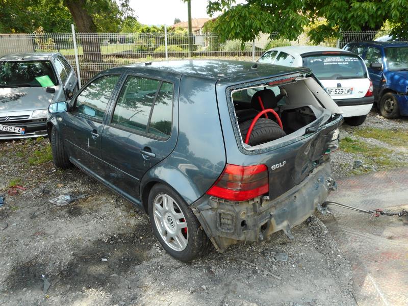 Image Etrier arriere gauche (freinage) - VOLKSWAGEN GOLF 4