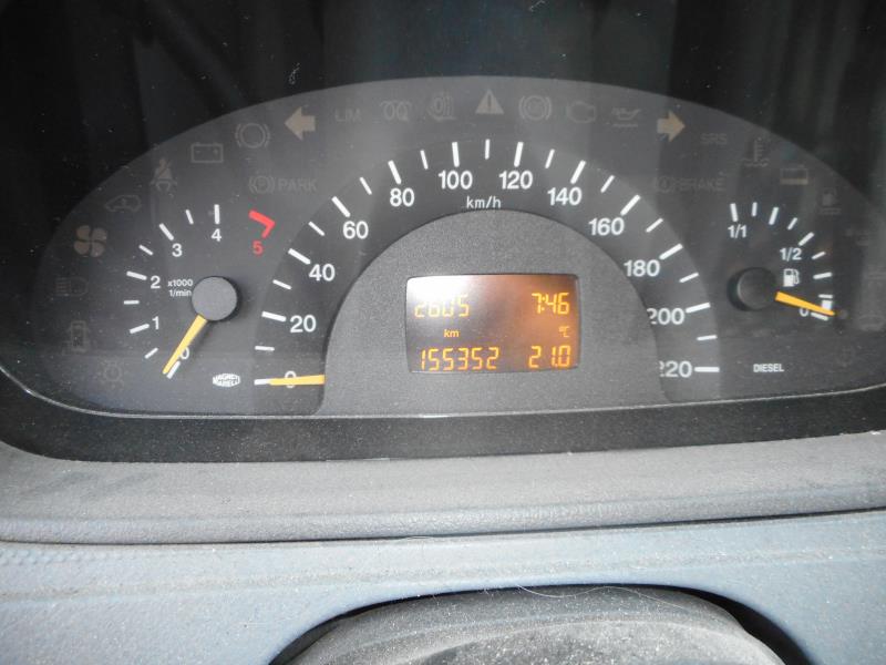 Image Berceau avant - MERCEDES VITO 639
