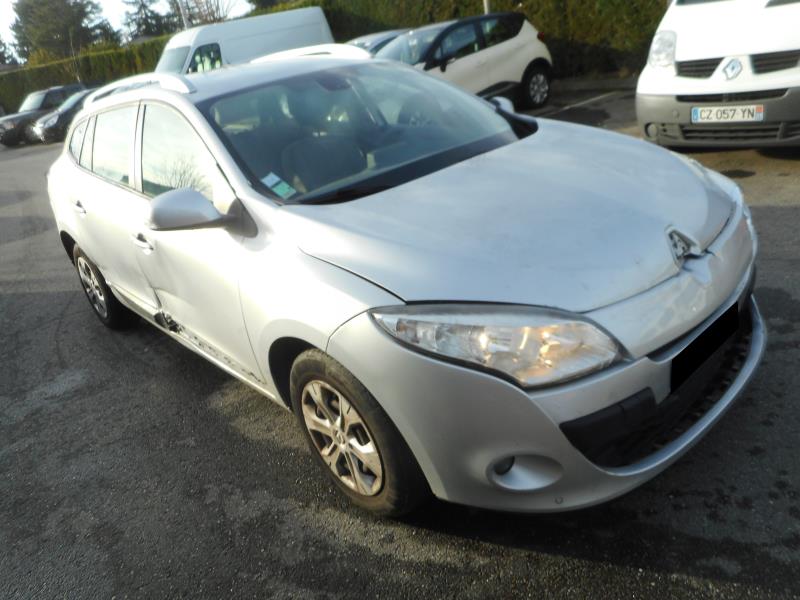Image Eclairage de plafonnier - RENAULT MEGANE 3