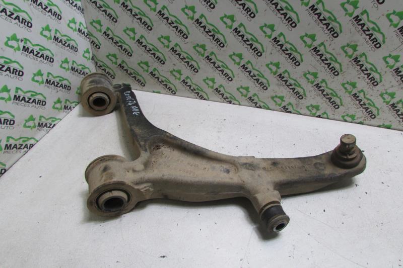 Braccio sospensione inferiore anteriore sinistro RENAULT MASTER 2 PHASE 2 Diésel - 1