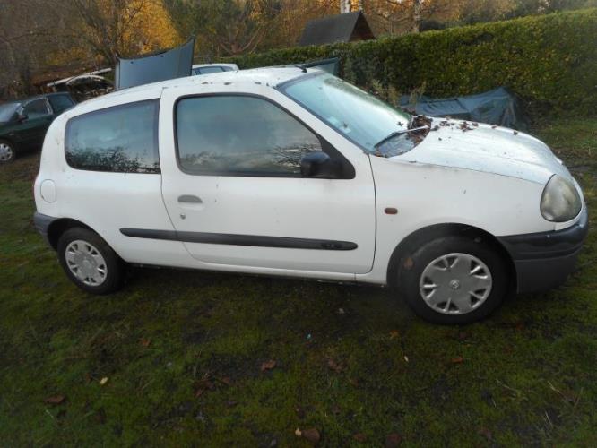Image Boitier papillon - RENAULT CLIO 2