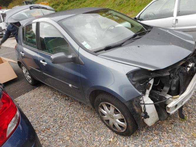 Image Feu arriere principal droit (feux) - RENAULT CLIO 3