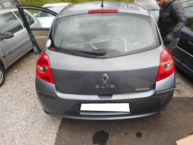Image Feu arriere principal droit (feux) - RENAULT CLIO 3