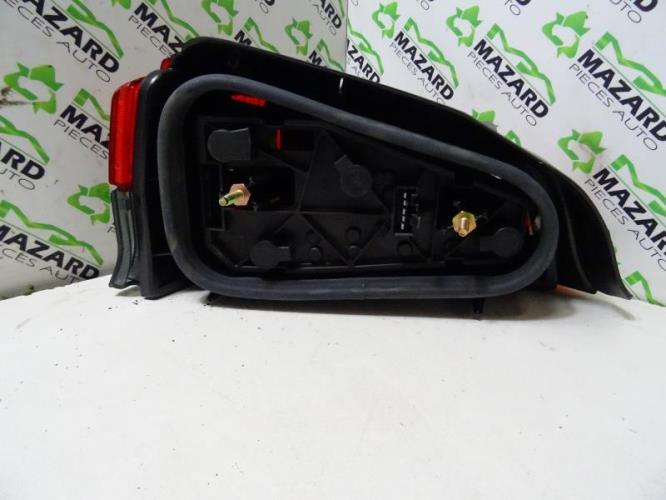 Image Feu arriere principal droit (feux) - PEUGEOT 106