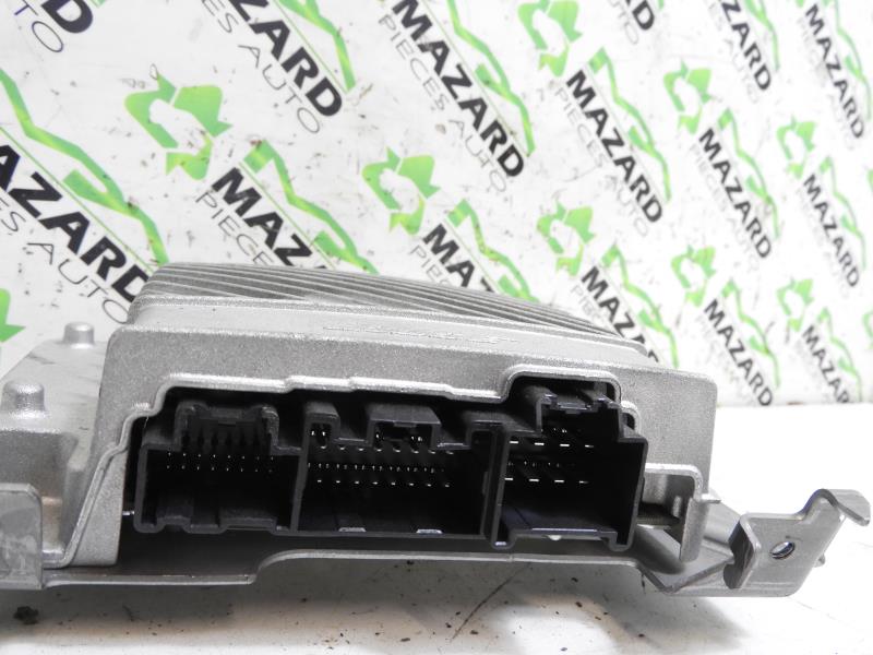 Image Amplificateur audio - RENAULT ESPACE 5