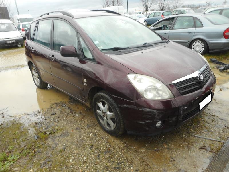 Image Neiman - TOYOTA COROLLA VERSO 1