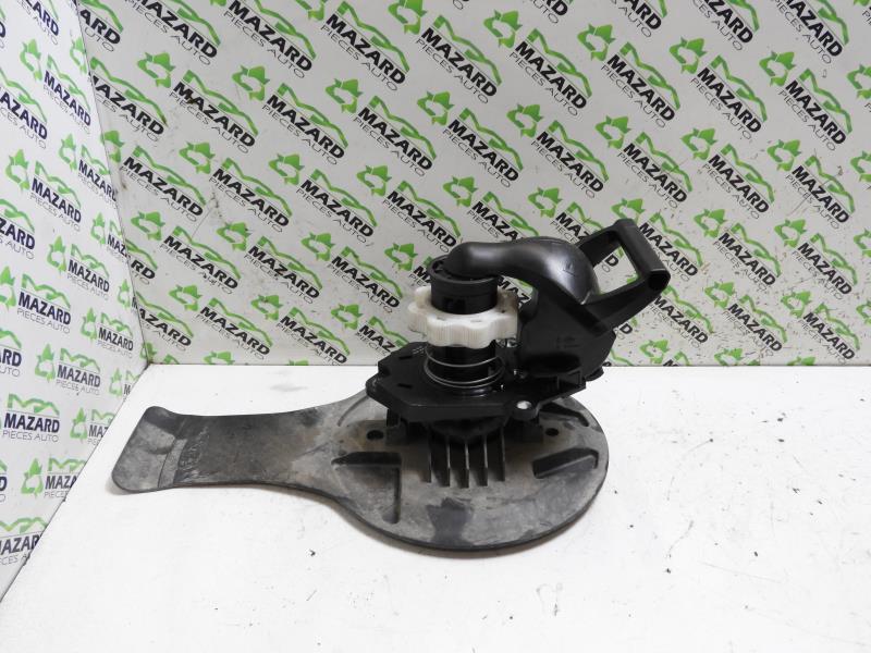 Treuil de roue de secours RENAULT CLIO 3 PHASE 1 Essence - 1