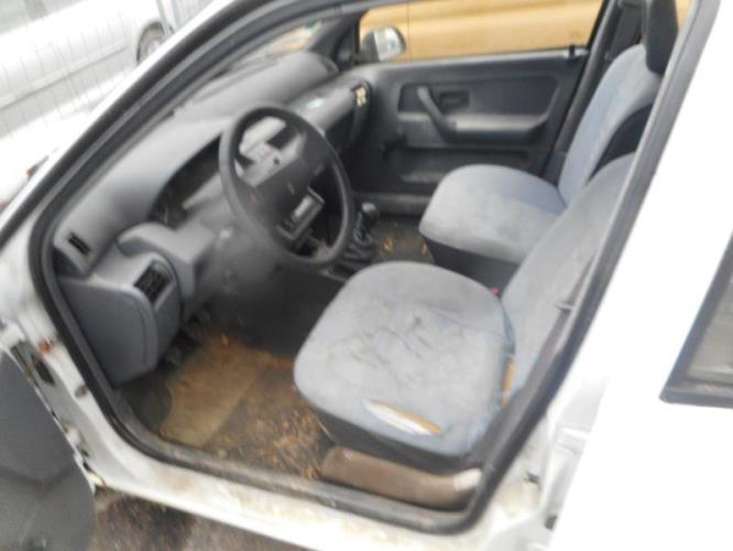 Image Feu arriere principal droit (feux) - RENAULT CLIO 1