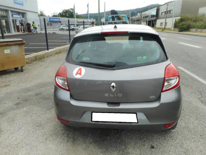 Image Bouton de warning - RENAULT CLIO 3