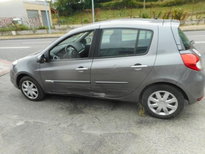 Image Bouton de warning - RENAULT CLIO 3