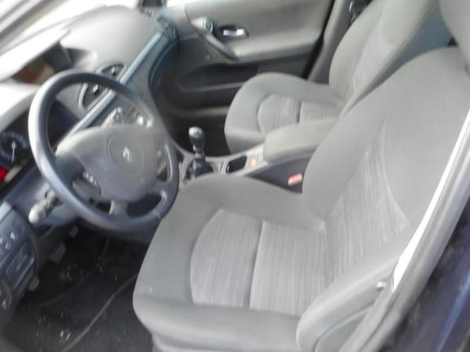 Image Feu arriere secondaire droit (feux) - RENAULT LAGUNA 2