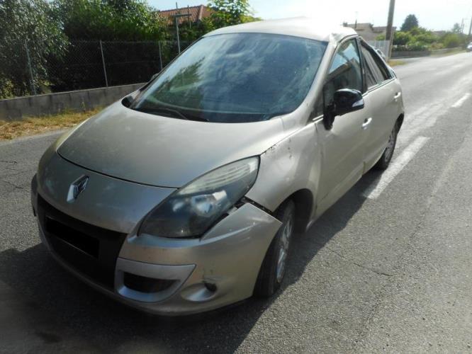 Image Interrupteur de leve vitre avant droit - RENAULT SCENIC 3