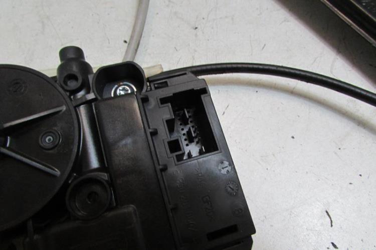 Image Leve vitre electrique arriere gauche - VOLKSWAGEN POLO 5
