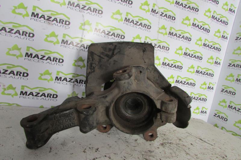Moyeu avant droit AUDI 80 3 PHASE 1 Diesel - 1