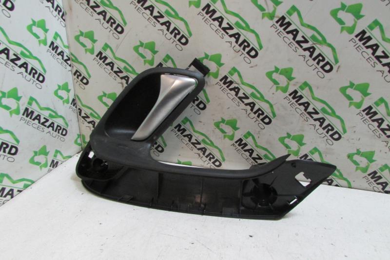 Maniglia interna posteriore destra VOLKSWAGEN POLO 5 PHASE 1 Diésel - 1