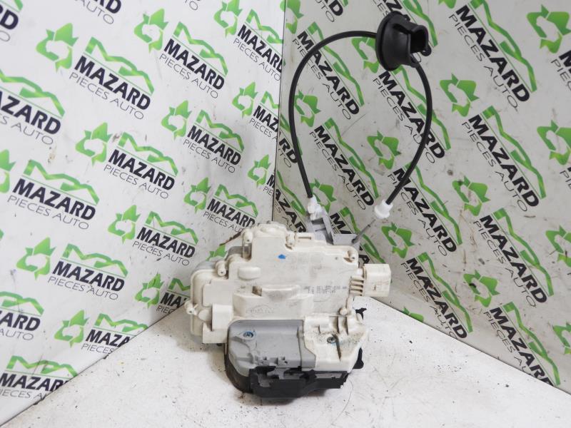 Serrure avant droit AUDI A4 2 PHASE 1 Diesel - 1