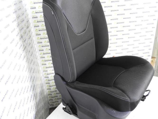 Image Siege avant droit - RENAULT CLIO 4