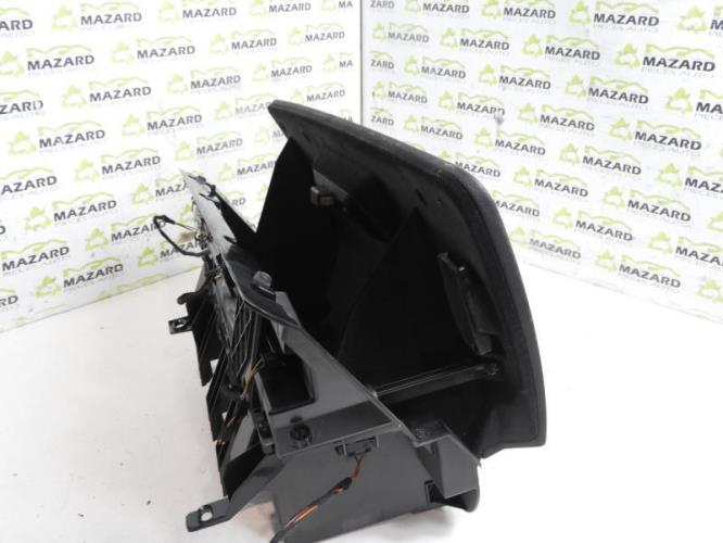 Image Boite a gants - BMW SERIE 3 E90