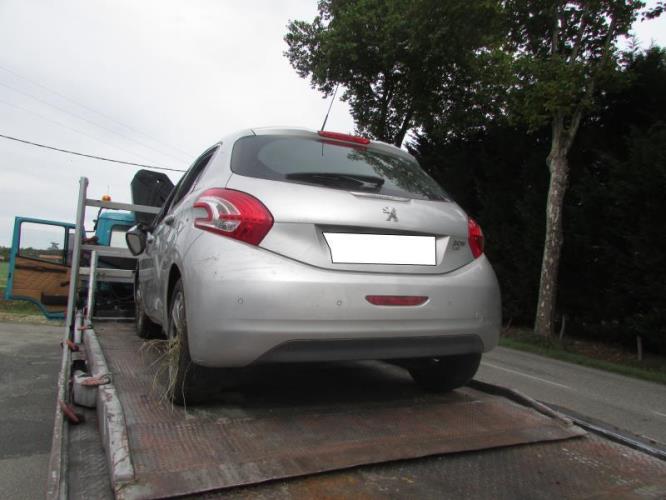 Image Moteur essuie glace avant - PEUGEOT 208 1