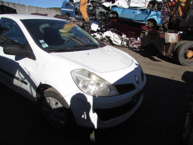 Image Face avant - RENAULT CLIO 3