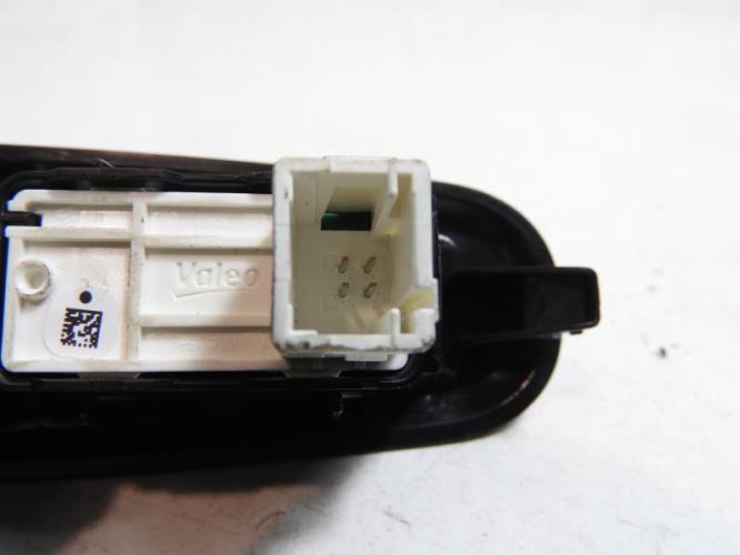 Image Interrupteur de leve vitre arriere droit - CITROEN C4 PICASSO 2