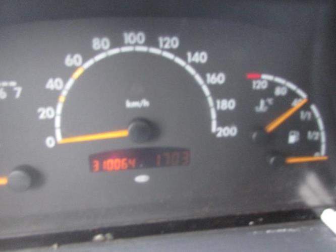 Image Optique avant secondaire gauche (feux)(clignotant) - MERCEDES VITO 638