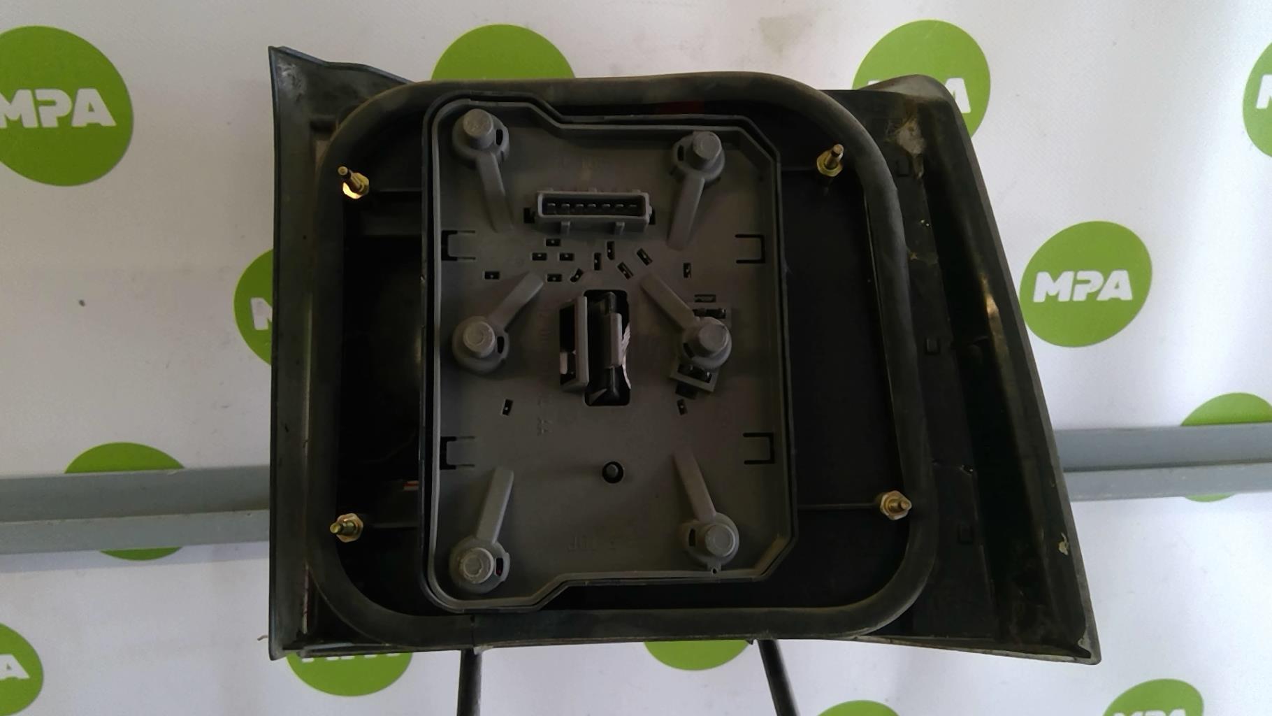Fanale posteriore principale sinistro (luci) FORD SCORPIO 1 PHASE 2  - 1
