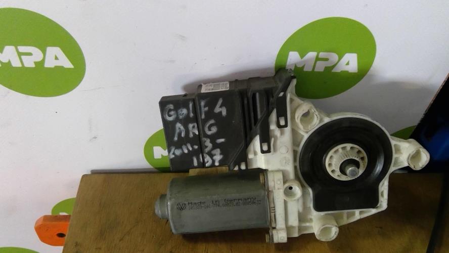 Image Moteur leve vitre arriere gauche - VOLKSWAGEN GOLF 4