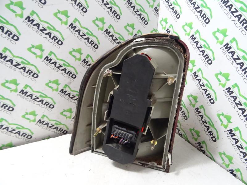 Fanale posteriore principale destro (luci) FORD MONDEO 1 PHASE 1 Diésel - 1