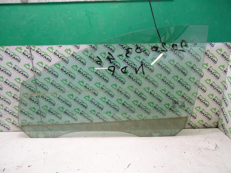 Vitre avant gauche FORD FOCUS 2 PHASE 1 Diesel - 1