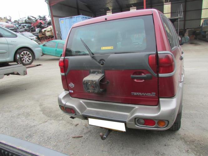 Image Attelage (boule de remorquage) - NISSAN TERRANO 2