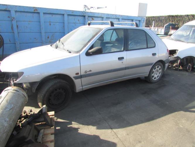 Image Serrure arriere droit - PEUGEOT 306