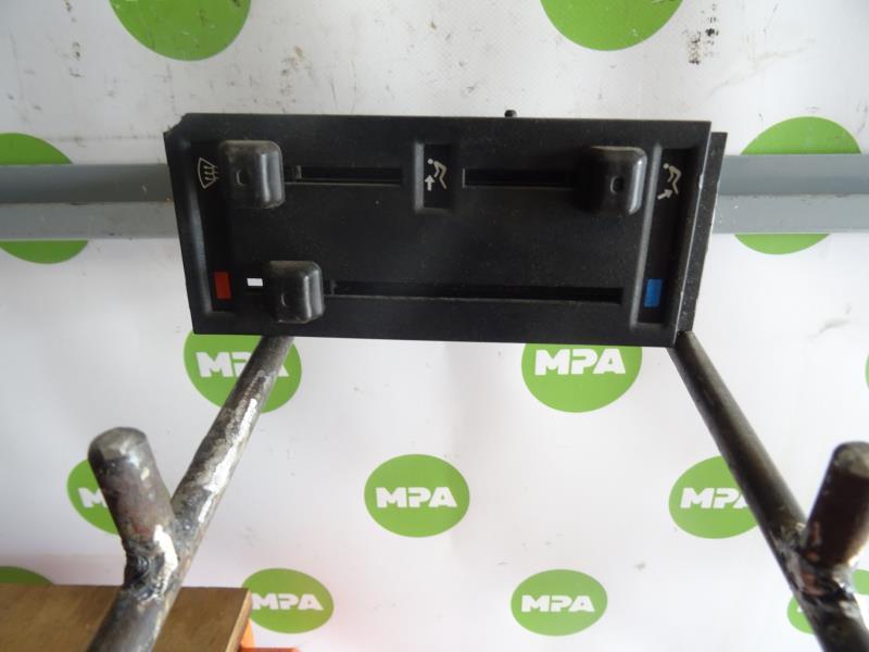 Commande chauffage VOLKSWAGEN GOLF 2  - 1