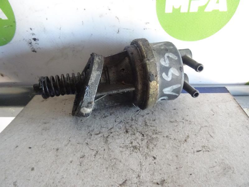 Pompe à carburant VOLKSWAGEN PASSAT 2  - 1