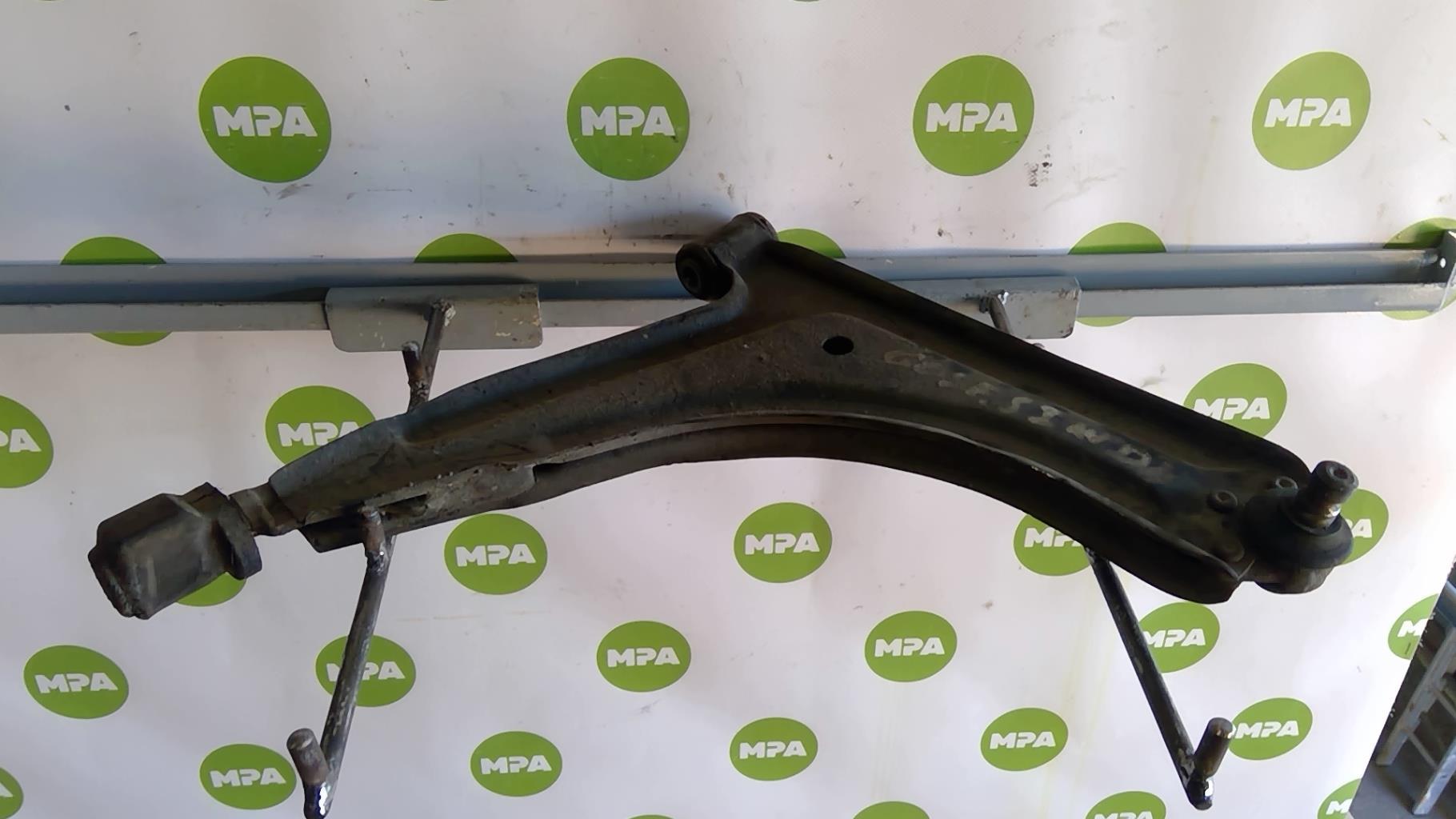 Braccio sospensione inferiore anteriore destro VOLKSWAGEN GOLF 1  - 1
