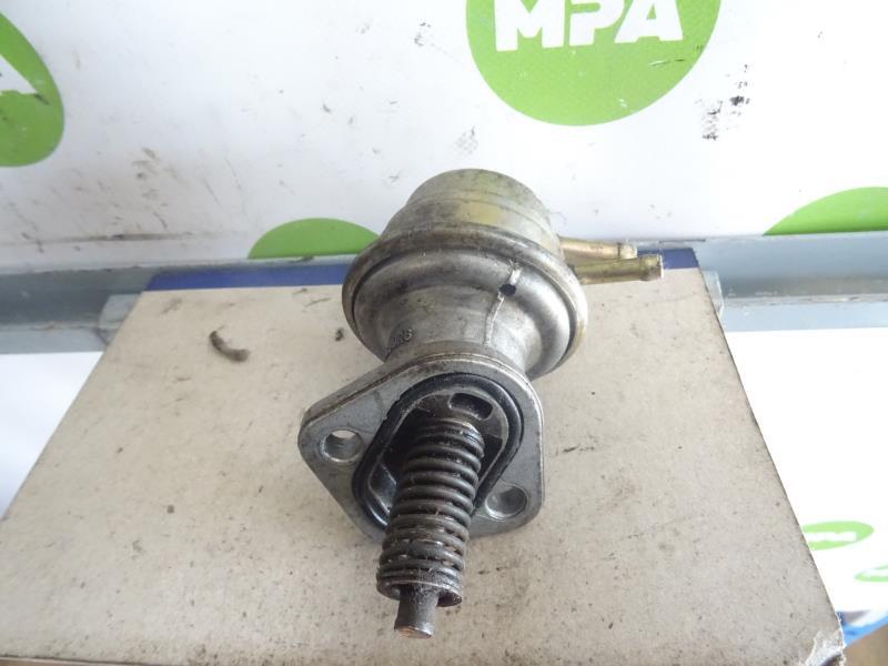 Pompa carburante VOLKSWAGEN POLO 1  - 1