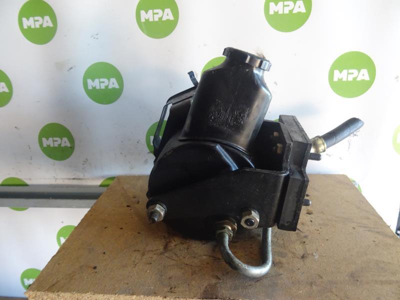 Pompe de direction RENAULT R30  - 1