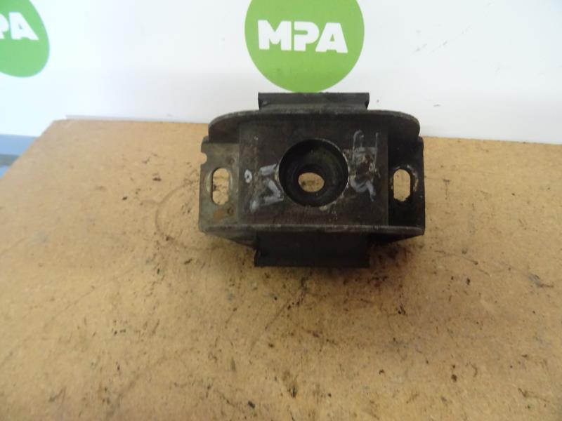 Support moteur droit CITROEN AX  - 1