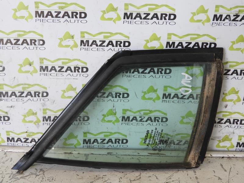 Ventanilla triangular delantera derecha (puerta) NISSAN MICRA 5 Gasolina - 1