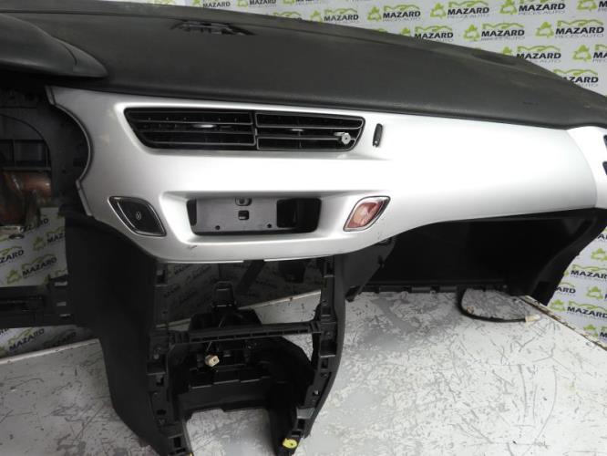 Image Planche de bord complete - CITROEN DS3