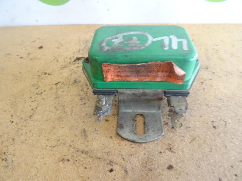 Stabilisateur module de tension  RENAULT R4  - 1