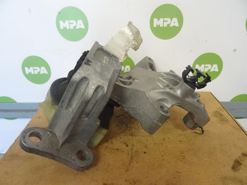 Supporto motore destro RENAULT MEGANE 3  - 1