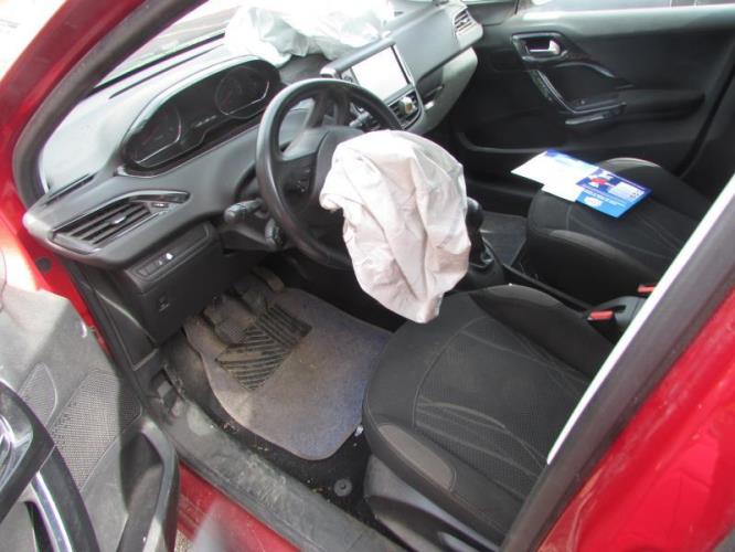 Image Poignee porte arriere gauche - PEUGEOT 208 1