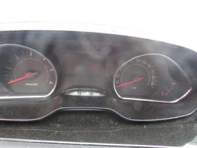 Image Poignee porte arriere gauche - PEUGEOT 208 1