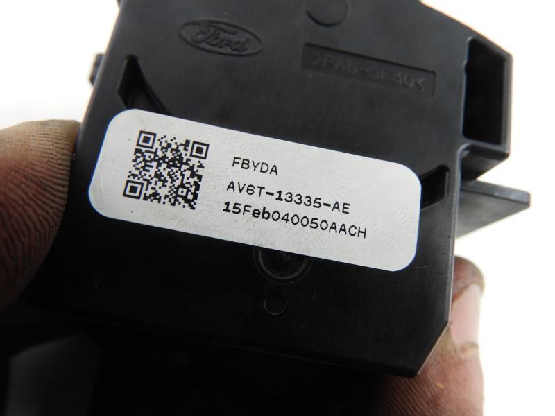 Commodo phare FORD FOCUS 3 PHASE 2 BREAK Essence - 1